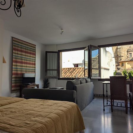 Apartamentos Plaza قرطبة المظهر الخارجي الصورة