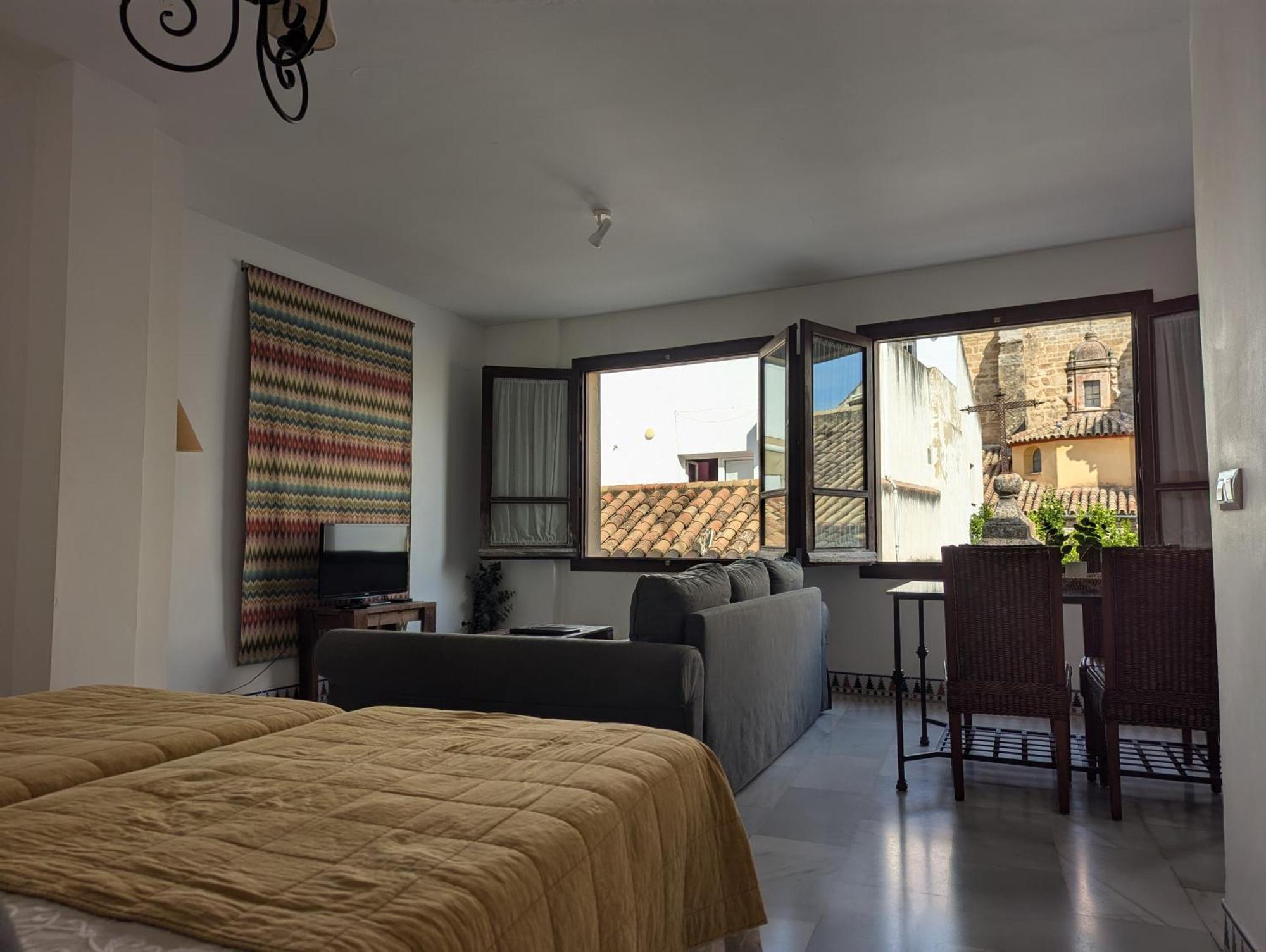 Apartamentos Plaza قرطبة المظهر الخارجي الصورة