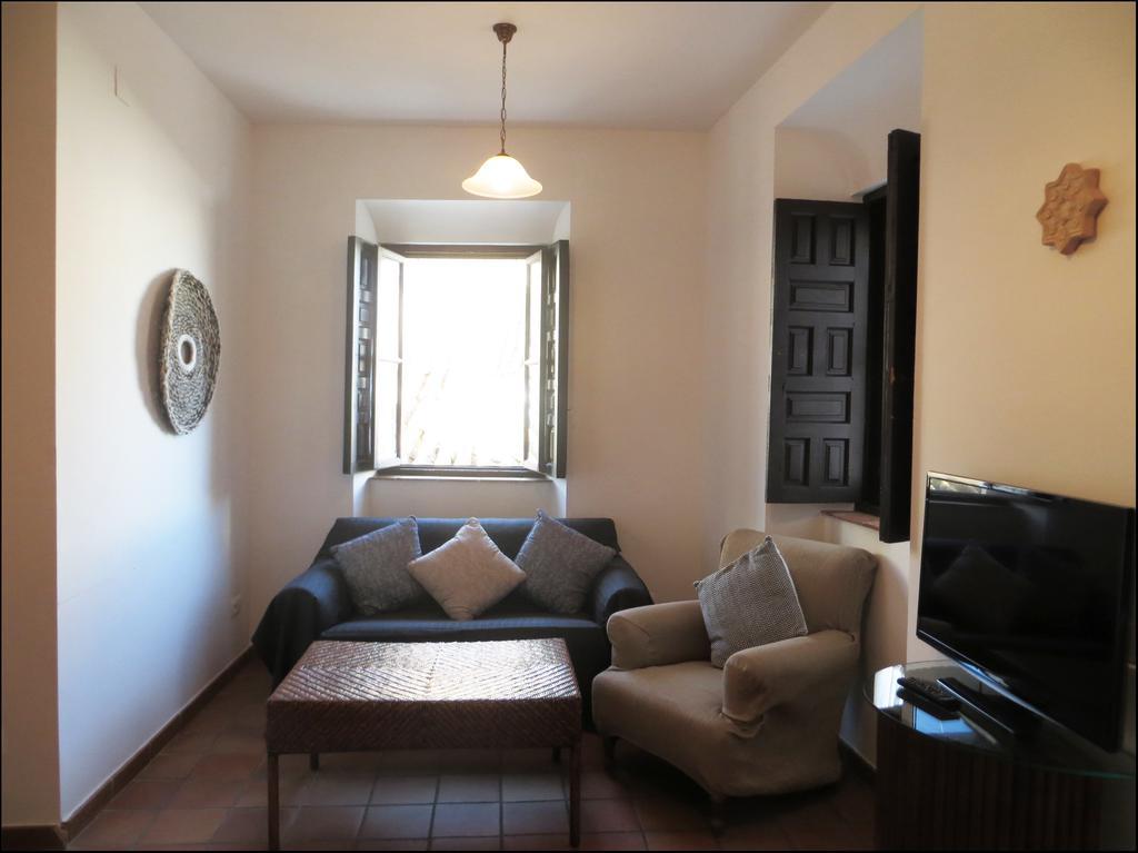 Apartamentos Plaza قرطبة المظهر الخارجي الصورة