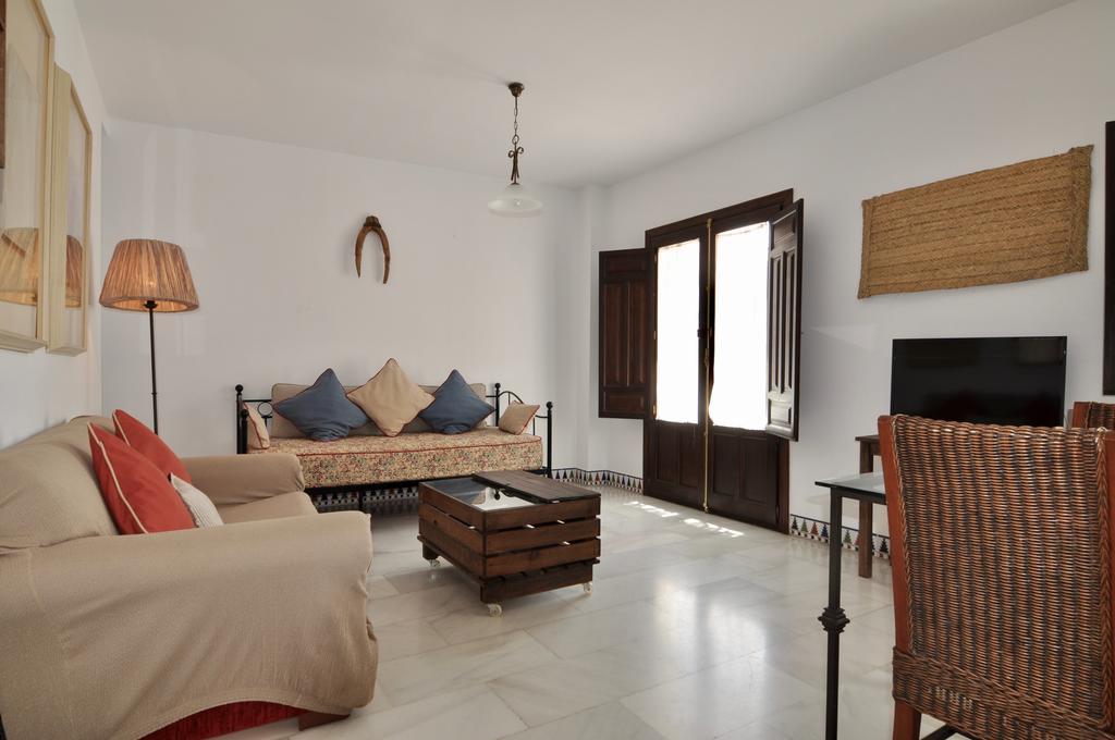 Apartamentos Plaza قرطبة المظهر الخارجي الصورة
